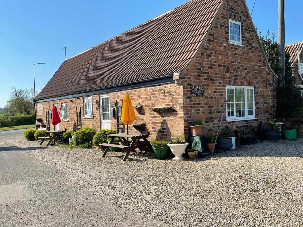 Yarm Cottages Sleeping 6 Forge And Smythy Kirklevington ภายนอก รูปภาพ