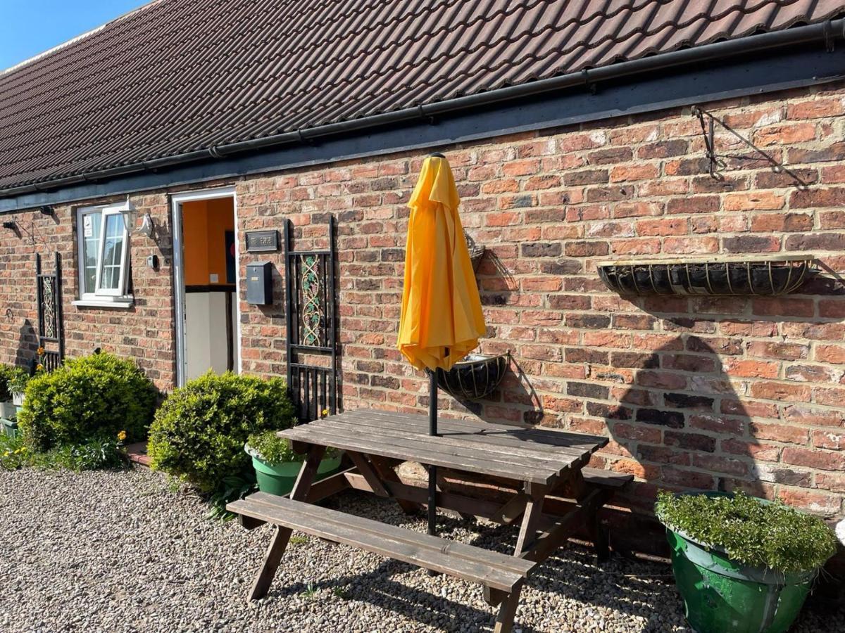 Yarm Cottages Sleeping 6 Forge And Smythy Kirklevington ภายนอก รูปภาพ