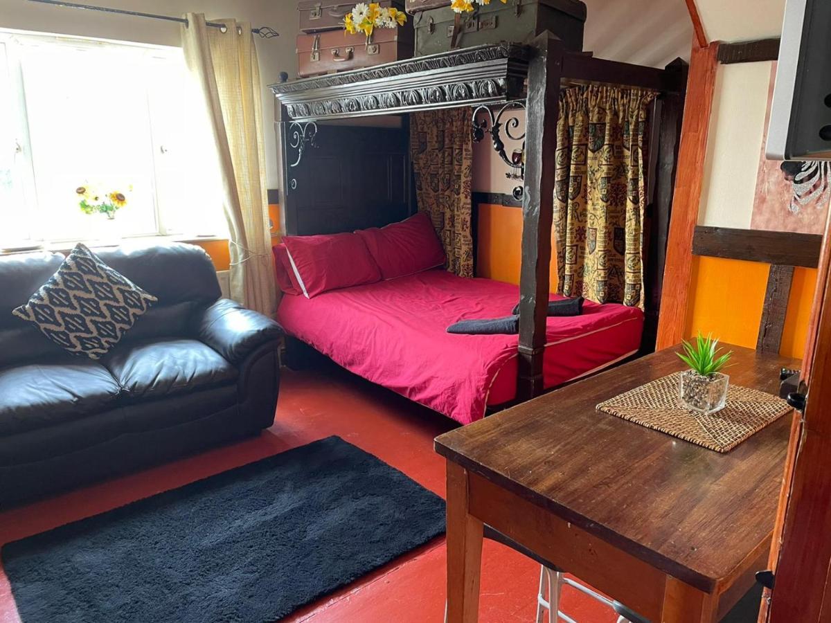 Yarm Cottages Sleeping 6 Forge And Smythy Kirklevington ภายนอก รูปภาพ